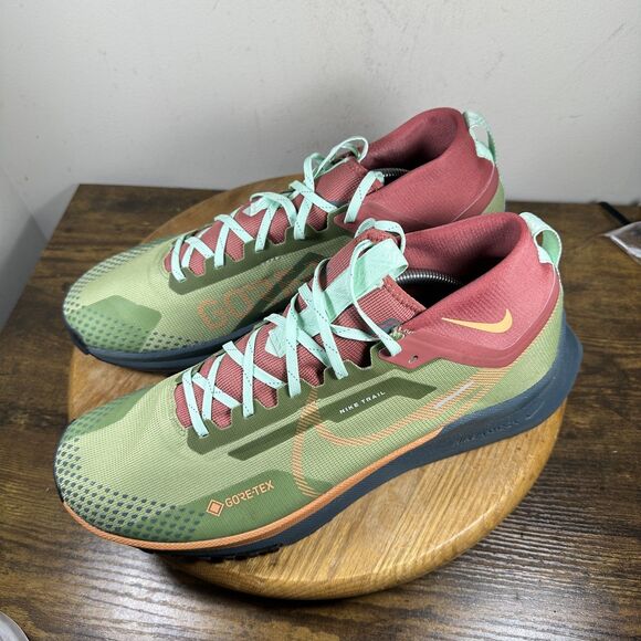 Nike Pegasus Trail 4 GORE-TEX Shoes Mens Size 13 Green Red Waterproof DJ7926-300 - Picture 3 of 8